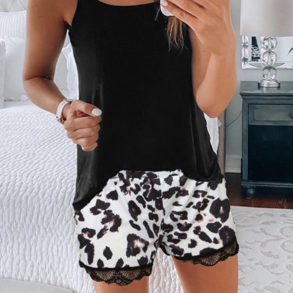 NWOT - 2 Piece - Leopard & Lace Lounge Set - Picture 2 of 8